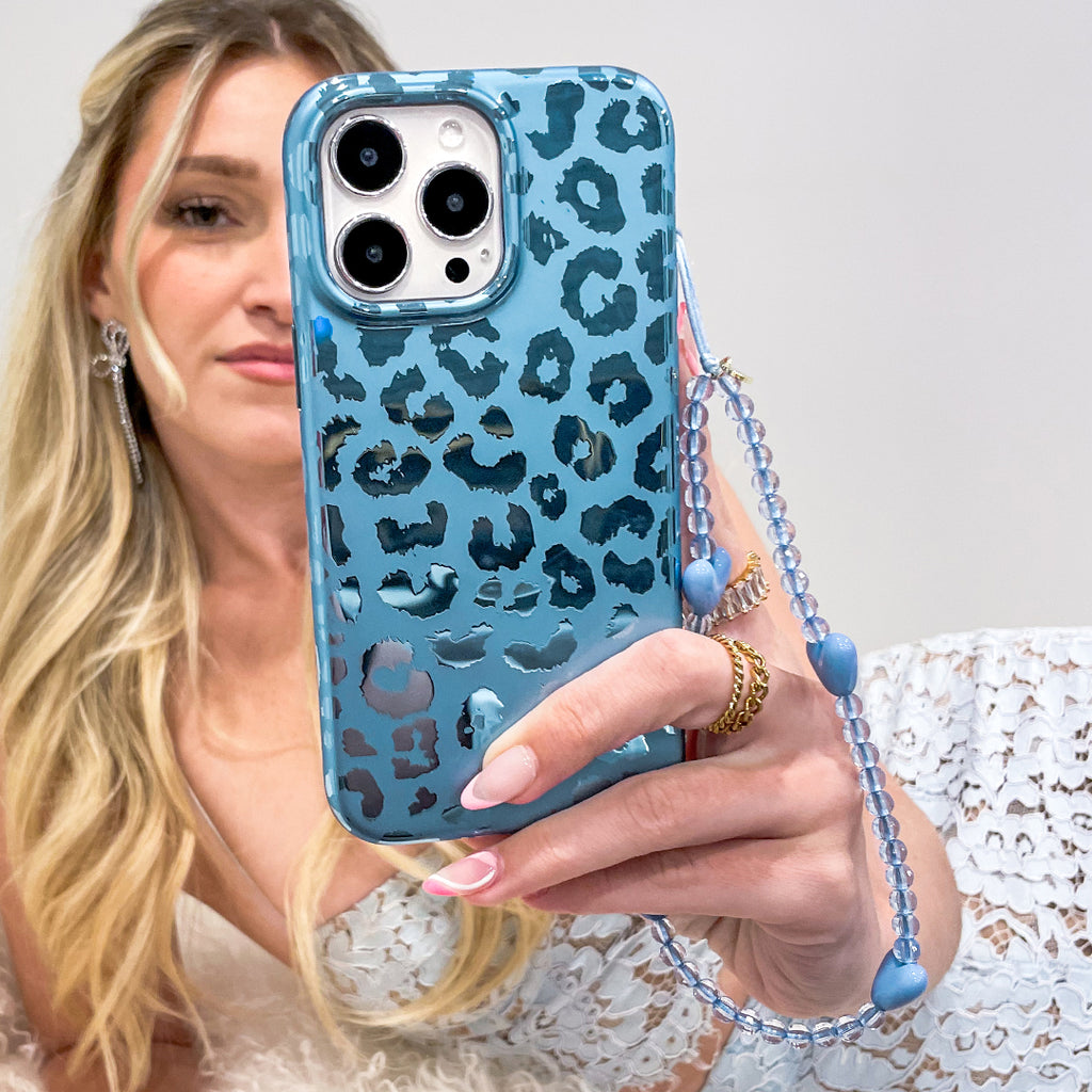 This iPhone 5 Case Costs $100,000 And Features Natural Sapphires