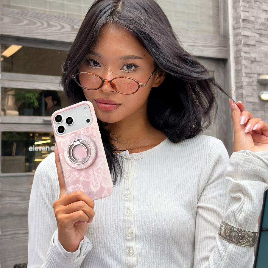 Undress Me Lace MagSafe Grip Ring lifestyle