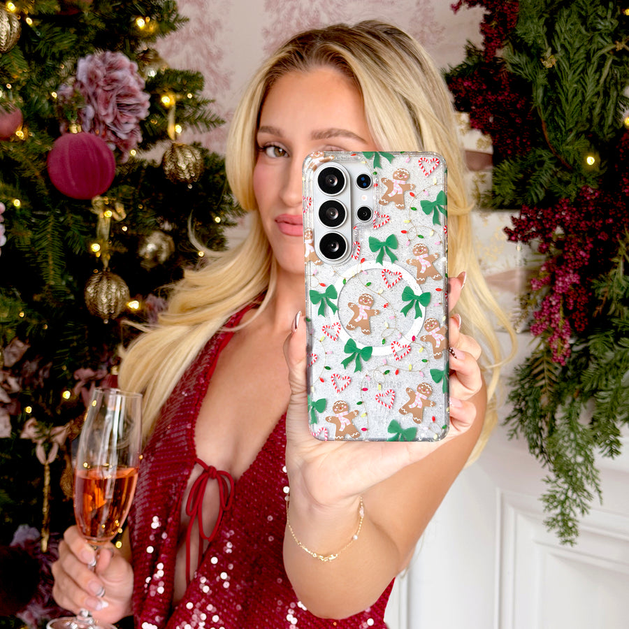 Gingerbread Kisses Glitter Samsung Case lifestyle