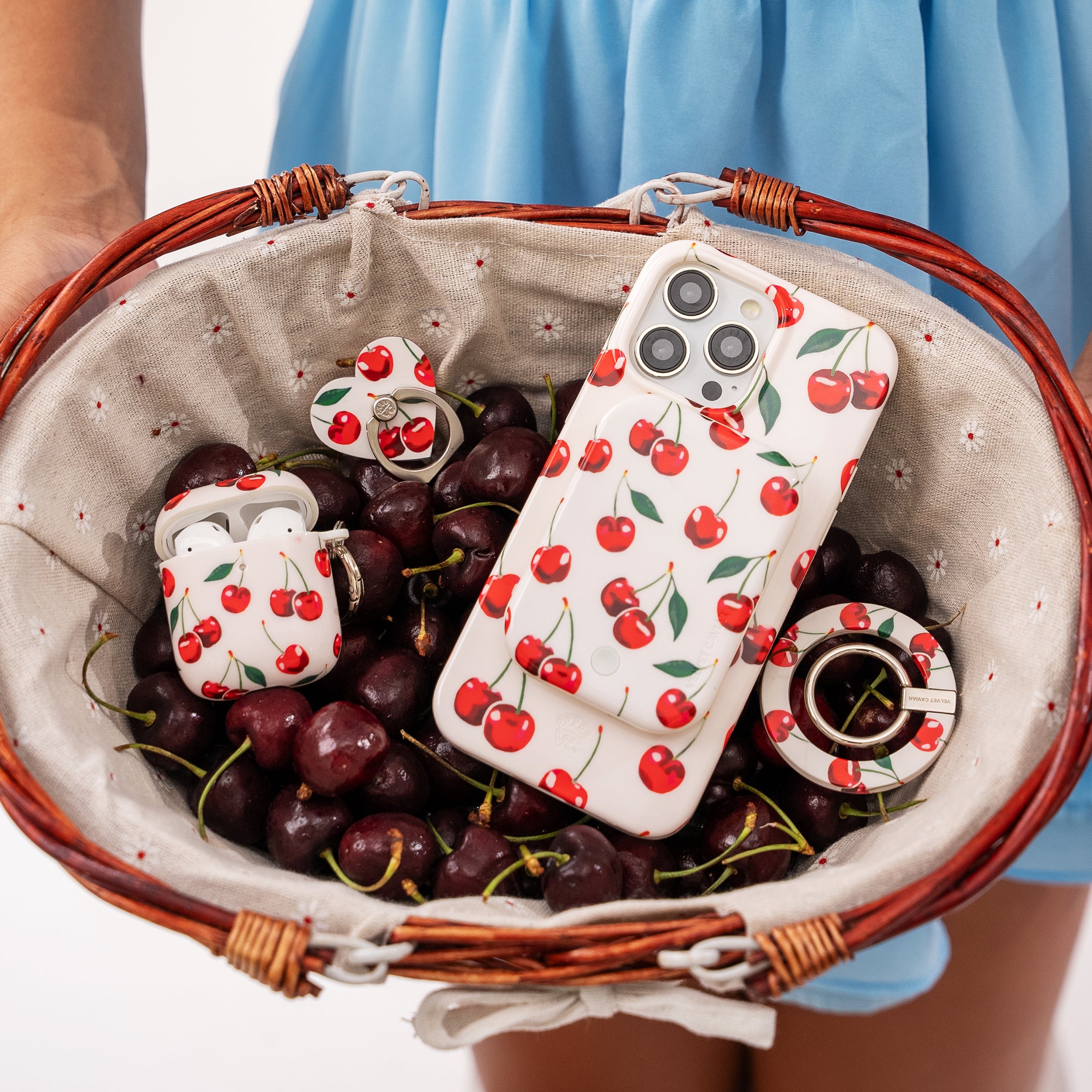 Mon Cheri Cherry Phone Ring - Thumbnail 4