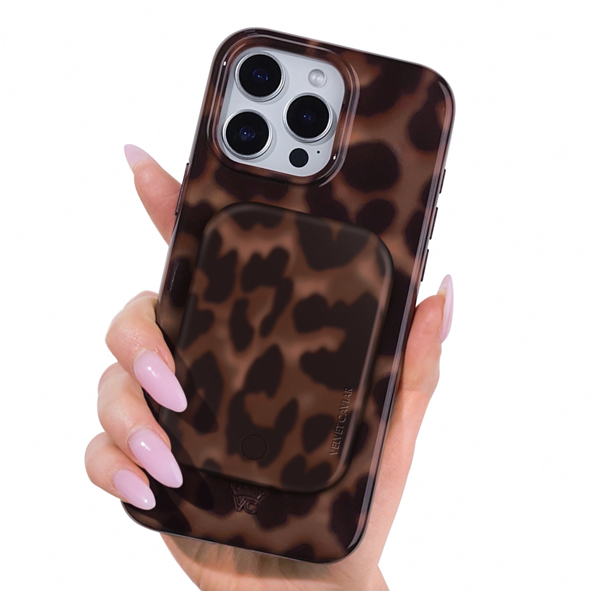 VELVET CAVIAR It Girl MagSafe Battery Power Pack
