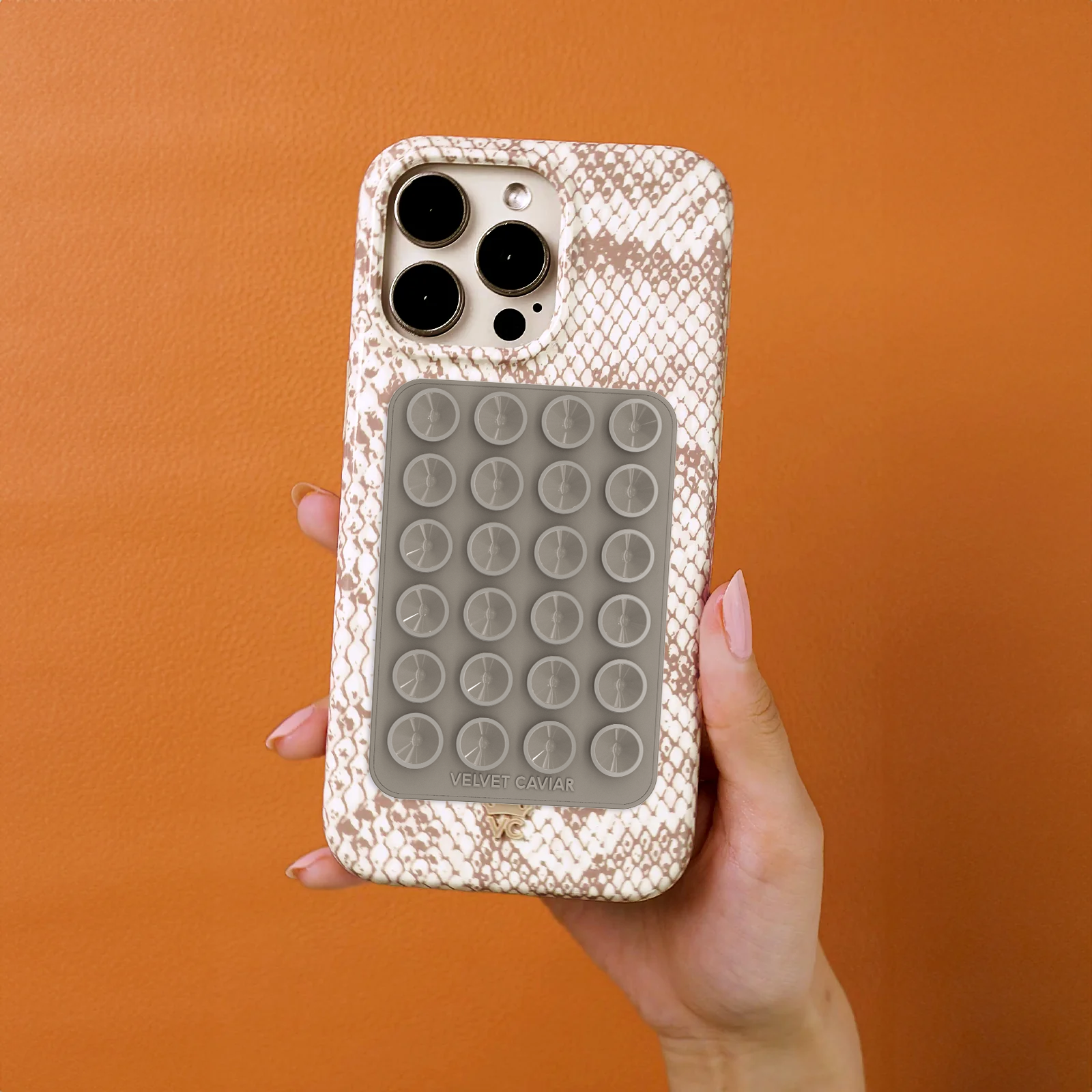 Grey MightyGrip MagSafe Mount